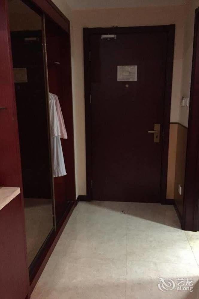 Hangzhou Ruiqi International Hotel エクステリア 写真